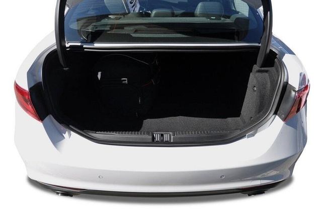 ALFA ROMEO GIULIA 2015+ CAR BAGS SET 4 PCS