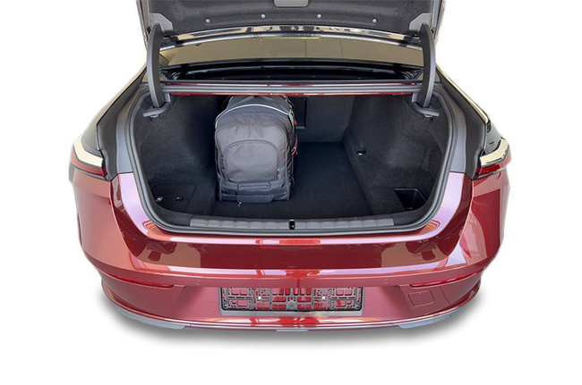 BMW 7 2022+ CAR BAGS SET 6 PCS