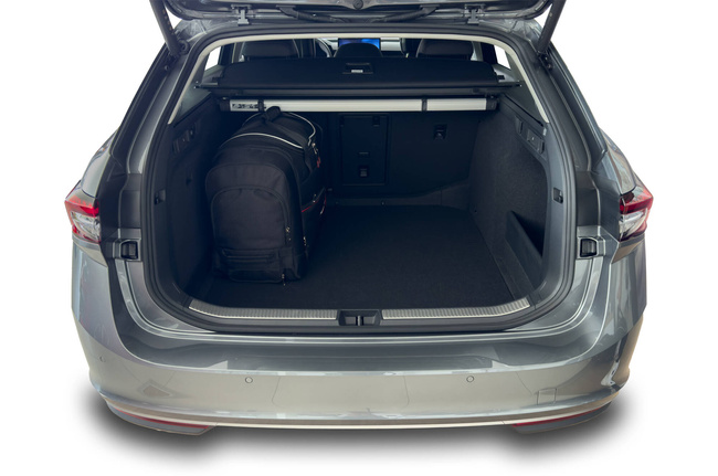 SKODA SUPERB KOMBI PHEV 2019-2023 CAR BAGS SET 5 PCS