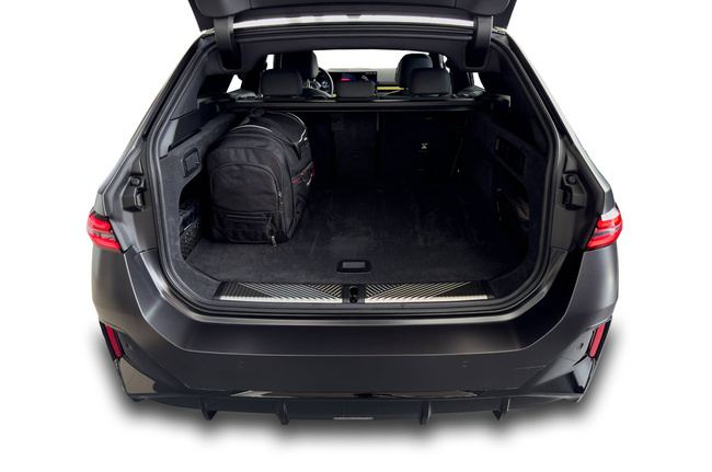 BMW i5 TOURING EV 2023+ CAR BAGS SET 5 PCS
